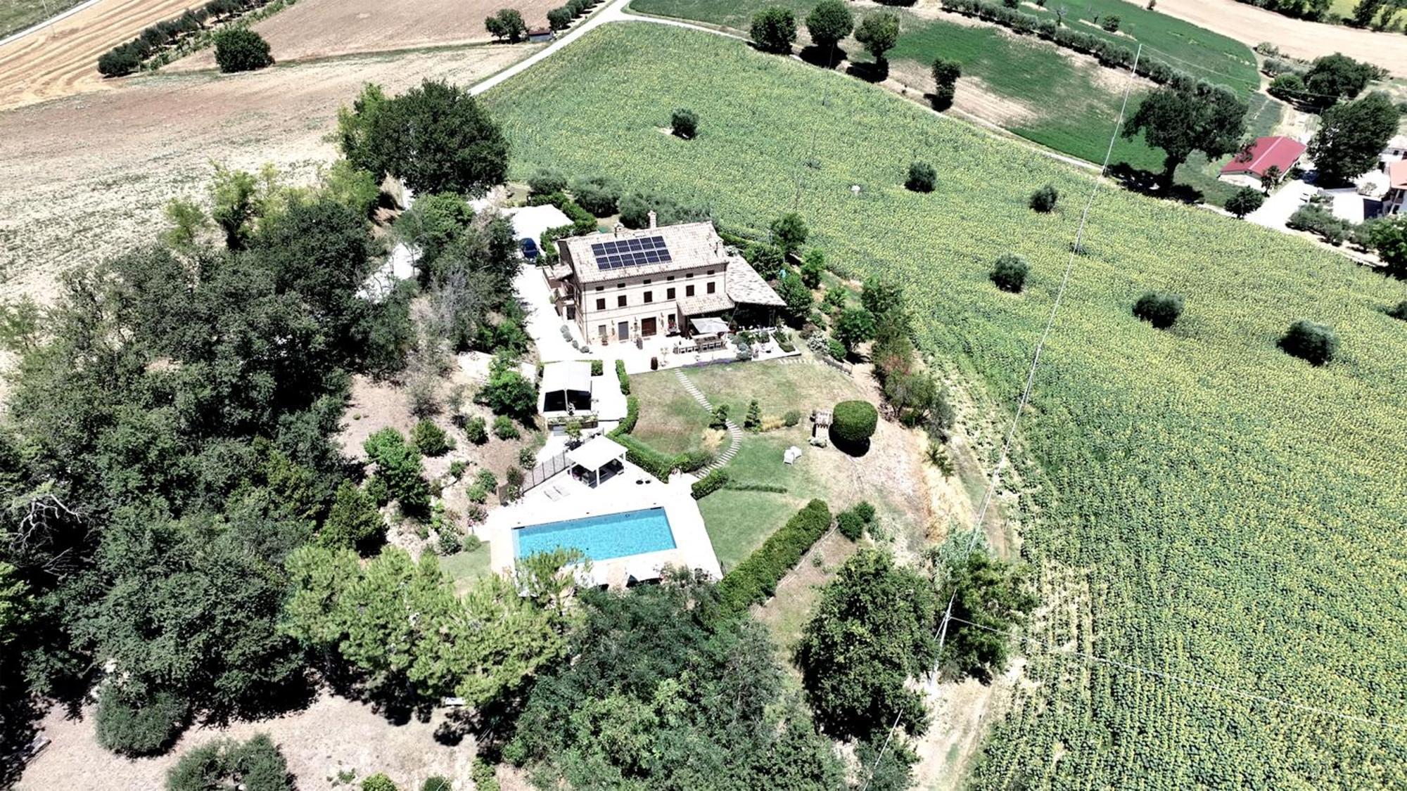 Bed And Breakfast La Vecchia Scuola Montefano Zewnętrze zdjęcie